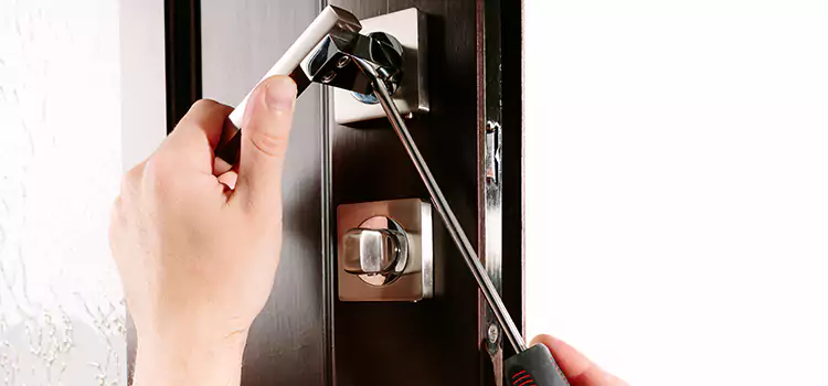 Door Lock Replacement Service Kenner
