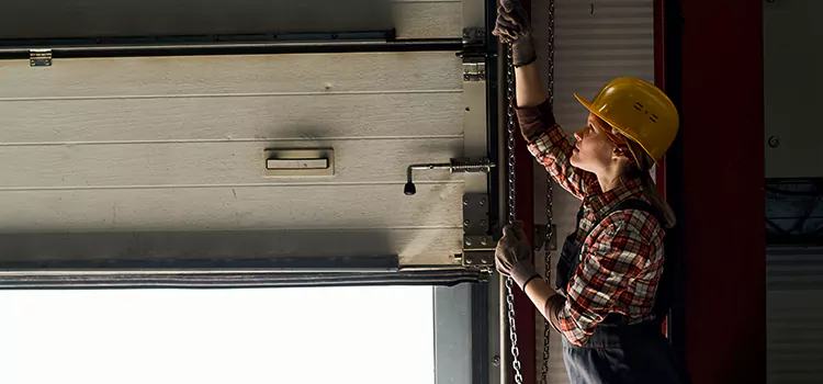 Addressing Common Garage Door Stoppage Issues in Kenner, LA