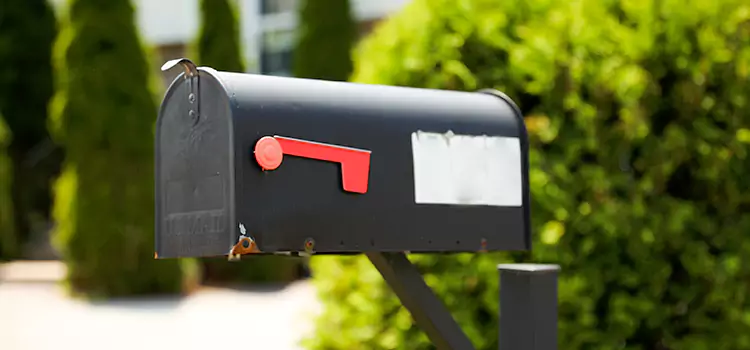 Secure Mailboxes for Packages Kenner